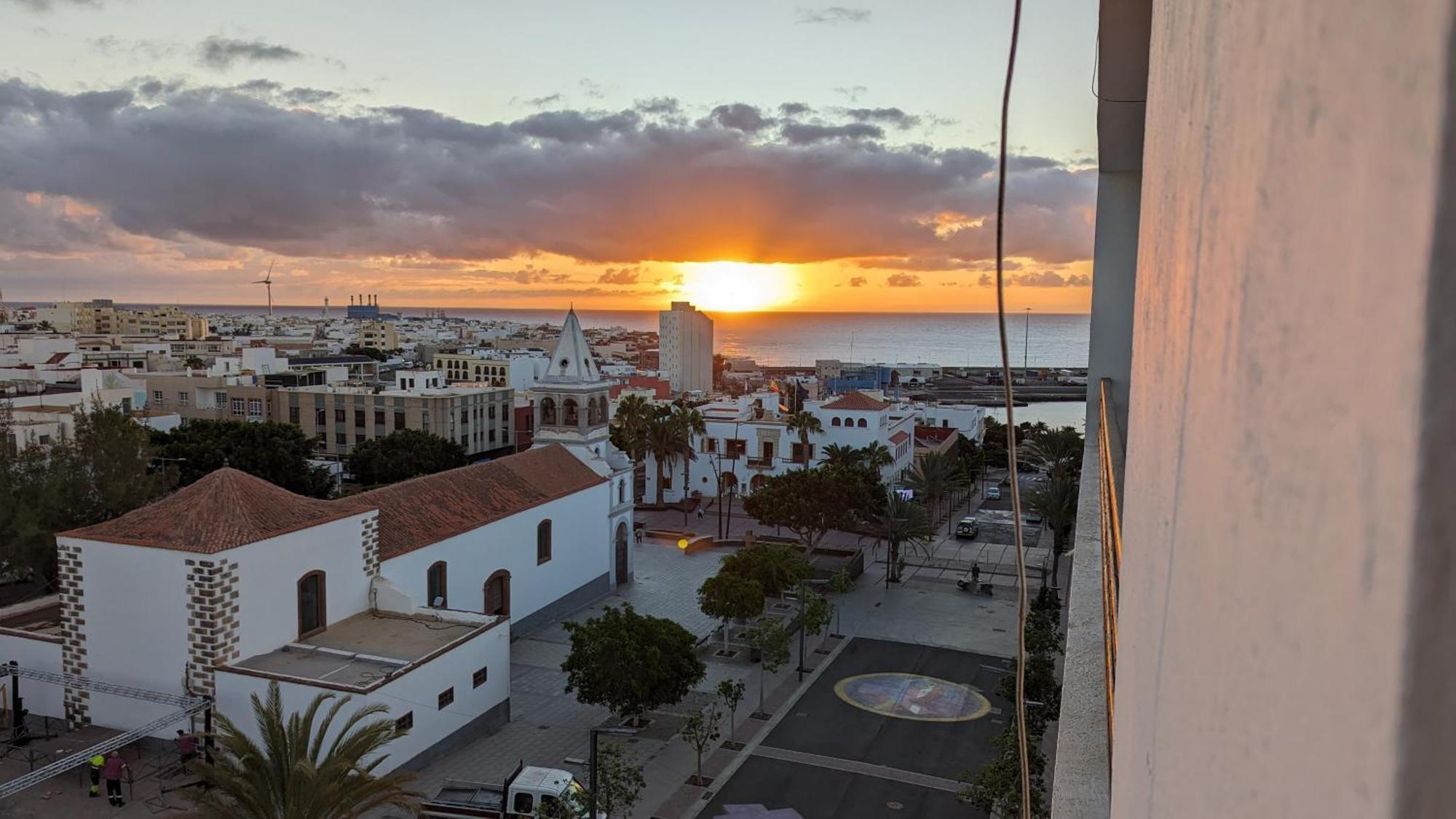 プエルト・デル・ロサリオSky Puertoアパートメント エクステリア 写真